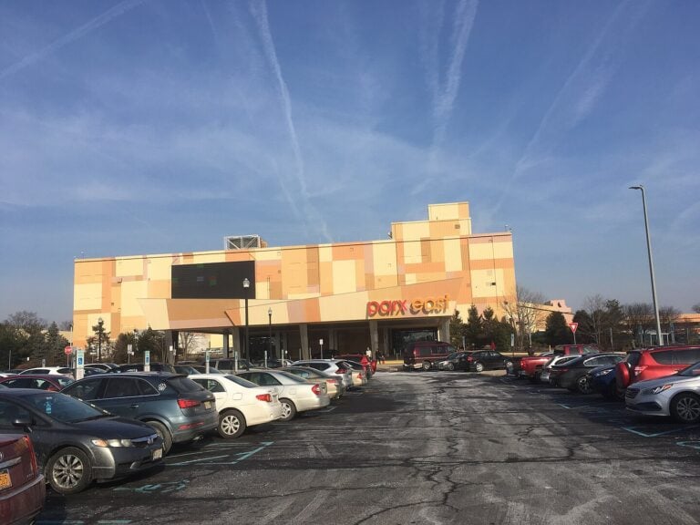 Parx Racing horse racing track